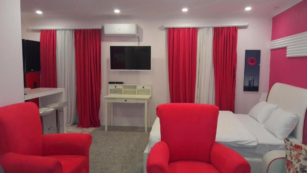 Hotel Lilo Near Airport Tbilisi Exterior photo