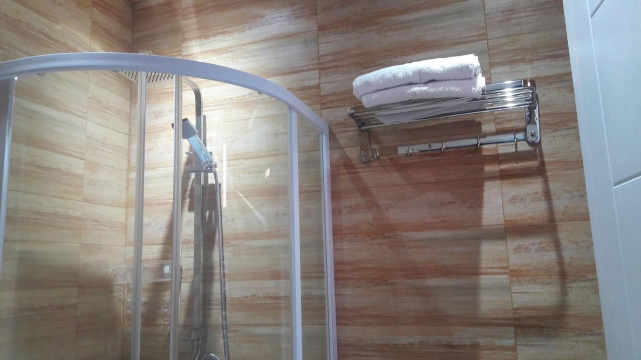 Hotel Lilo Near Airport Tbilisi Exterior photo